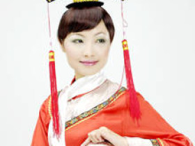 東北滿族傳統服飾與民居